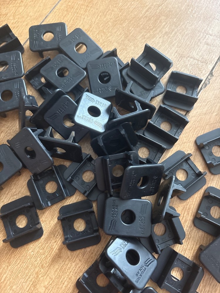 Pegasus Solar Rail Cable Grip 50 pieces in pack