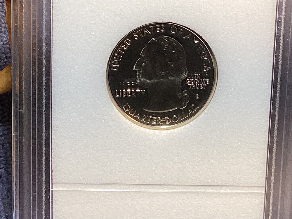 2001 S KENTUCKY DCAM GEM PROOF in GENERIC SLAB