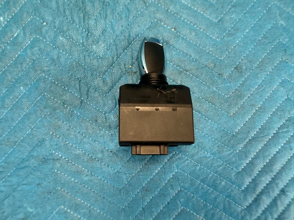 Mercedes G55 AMG Ignition Start Switch Module w/Key 2009 OEM