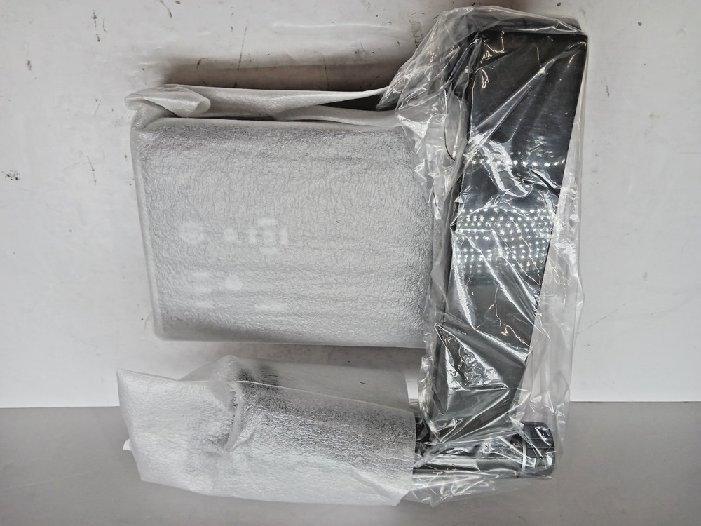 SMART Technologies SDC-330 Document Camera NEW