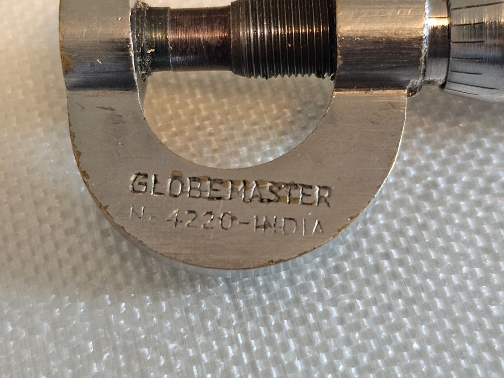 Vintage GLOBE MASTER Micrometer No.4220 - Made in India