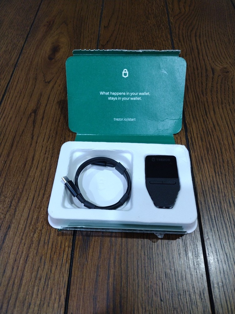 Trezor Safe 3 Secure Element Crypto Hardware Wallet