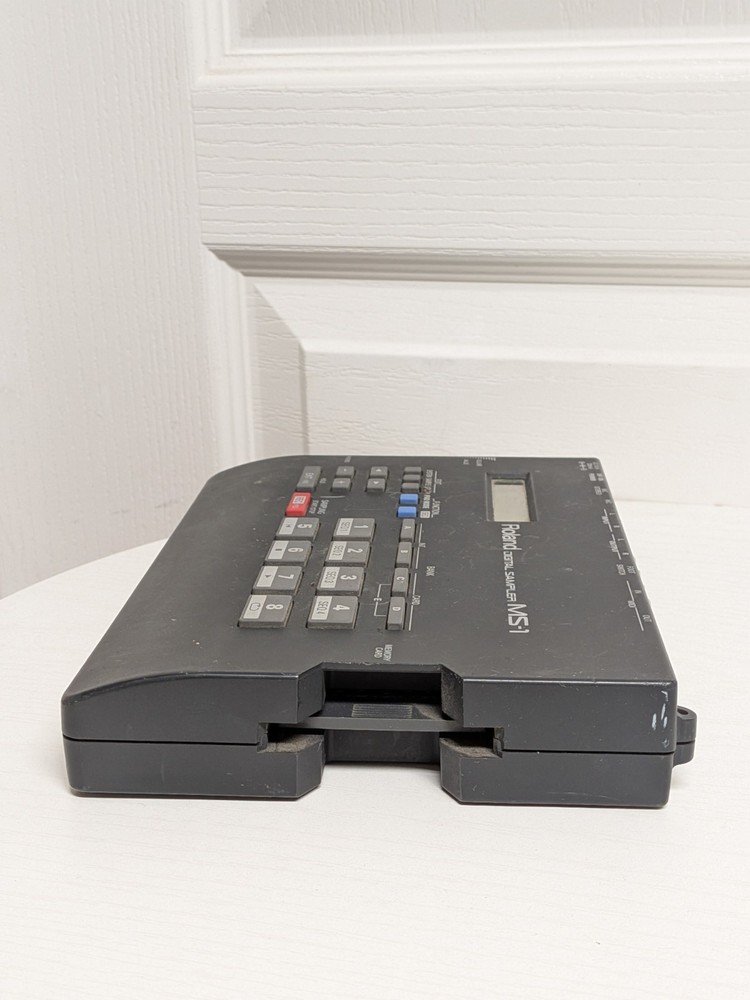 Roland MS-1 Compact Digital Sampler Looper