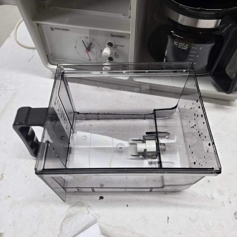 Black & Decker Spacemaker Drip Coffee Maker SDC2B Preowned Vtg Tested