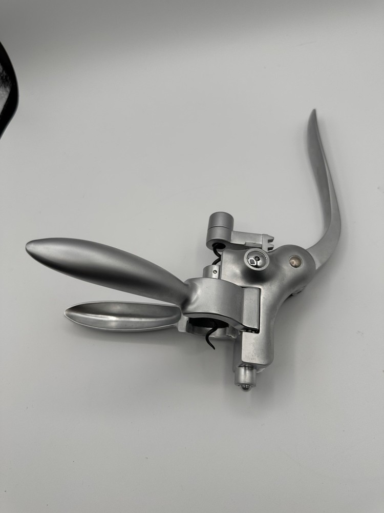 Lever Arm Rabbit Style Wine Bottle Corkscrew Opener Tool Silver