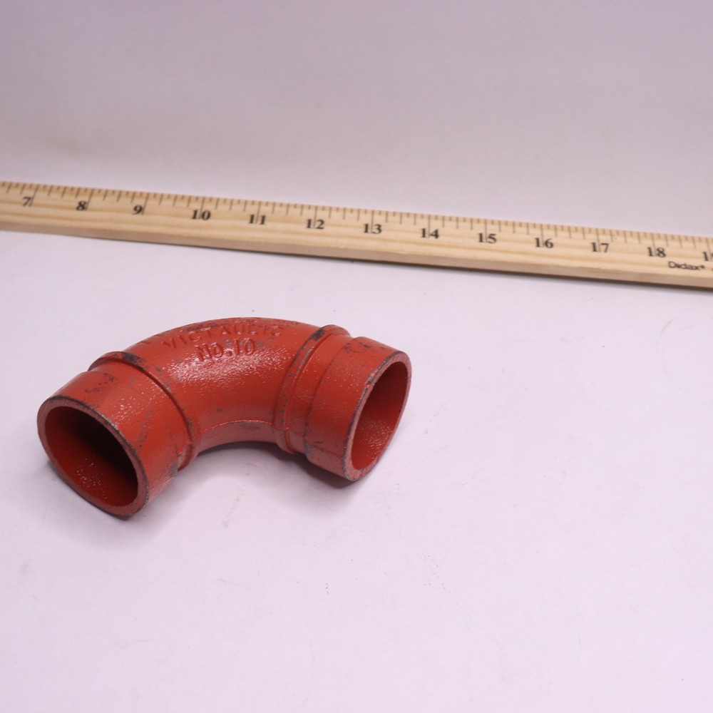 Victaulic #10 Elbow Pipe Fitting Galvanized 1-1/2"