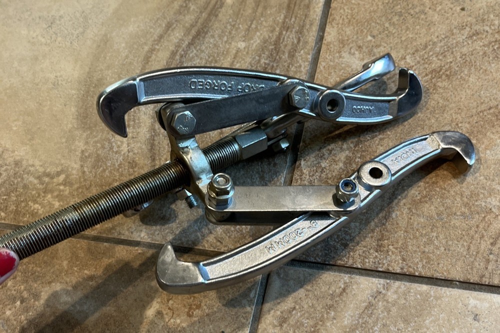 DROP FORGED 8” Pulley Puller *3 JAW /200mm *REVERSIBLE