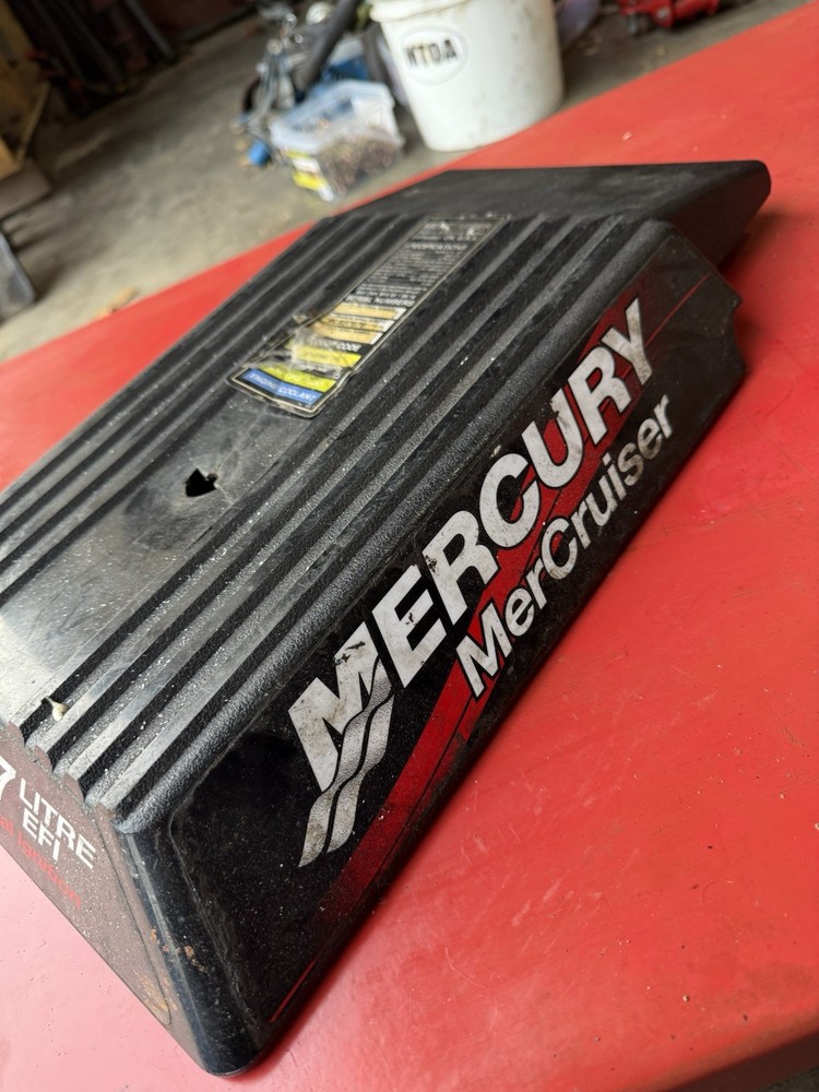 Mercruiser 5.7 EFI engine cover