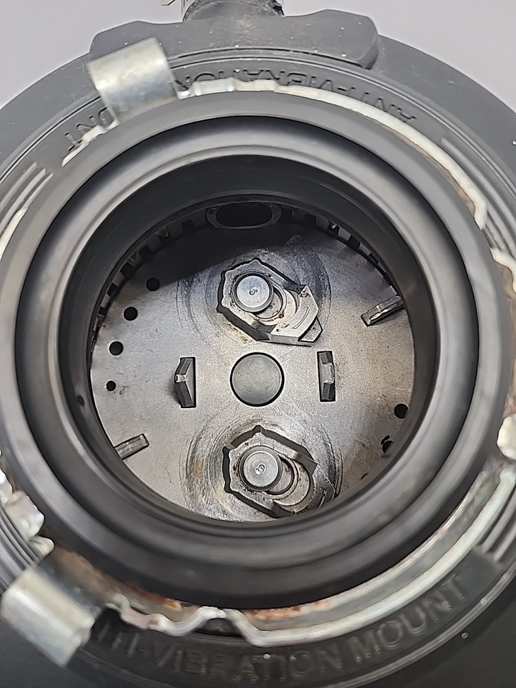 InSinkErator Evolution Series Pro 1000LP Disposal, 1HP w/Cord - Black Pre owned