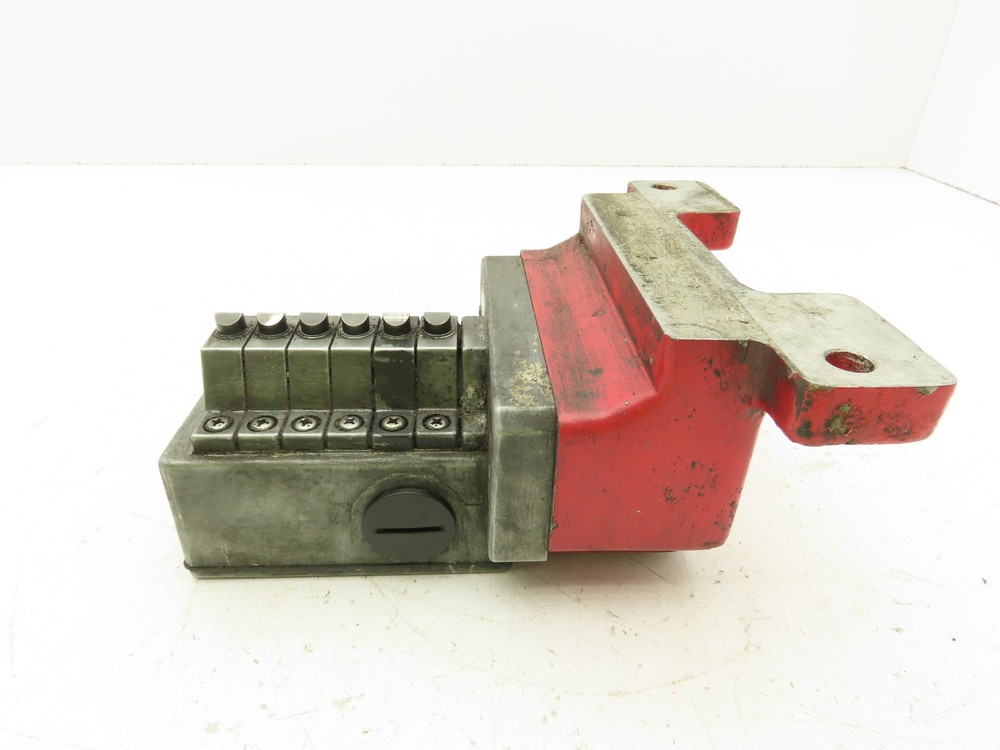 Omron VB Series  6-Plunger Limit Switch Bevel Plunger