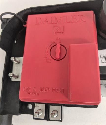 Freightliner Daimler Battery Cable Access Power Module - P/N A66-01883-000