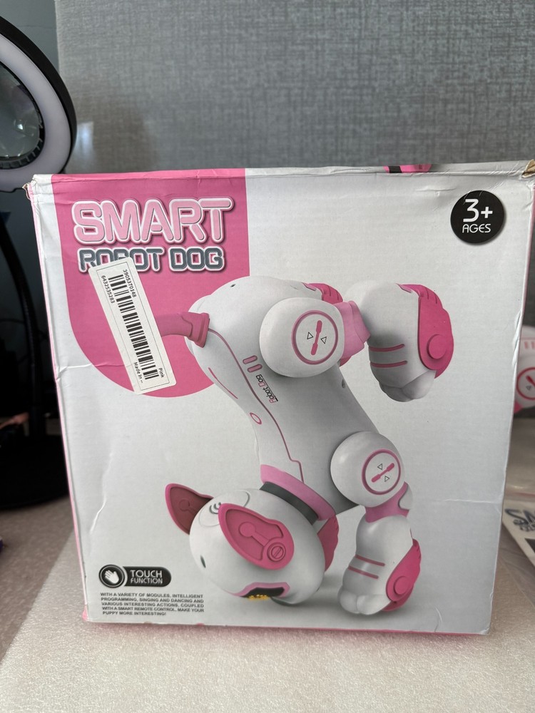 Remote Control Robot Dog Programmable Smart Interactive Stunt Tricks Brand New.