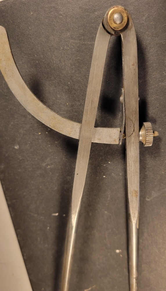 Vintage C.S. Osborne 12" Divider