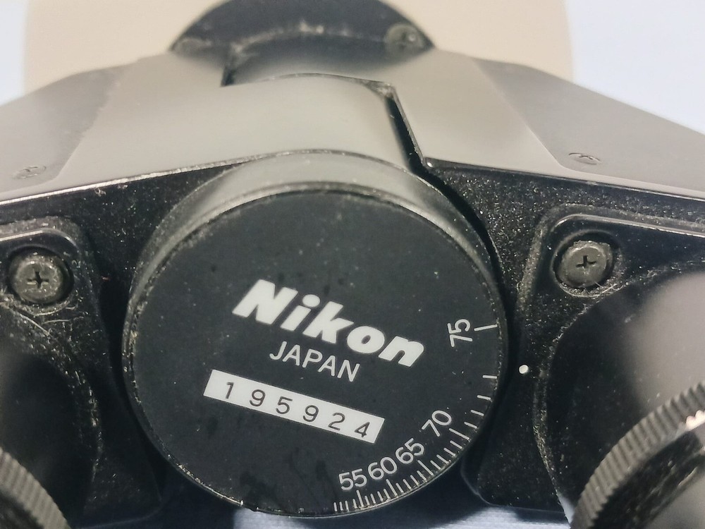 Nikon Microscope Head 195924 w/ Eye Pieces