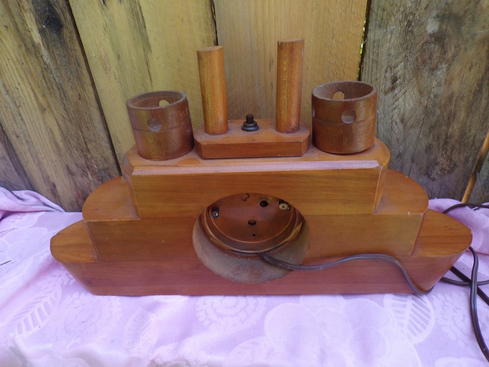 Vintage G.E. wooden paddle boat clock