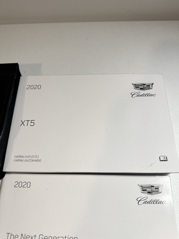 2020 Cadillac XT5 Owner's Manual Set OEM
