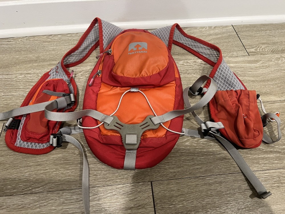Nathan Hiking Running Backpack Red/Orange lightweight