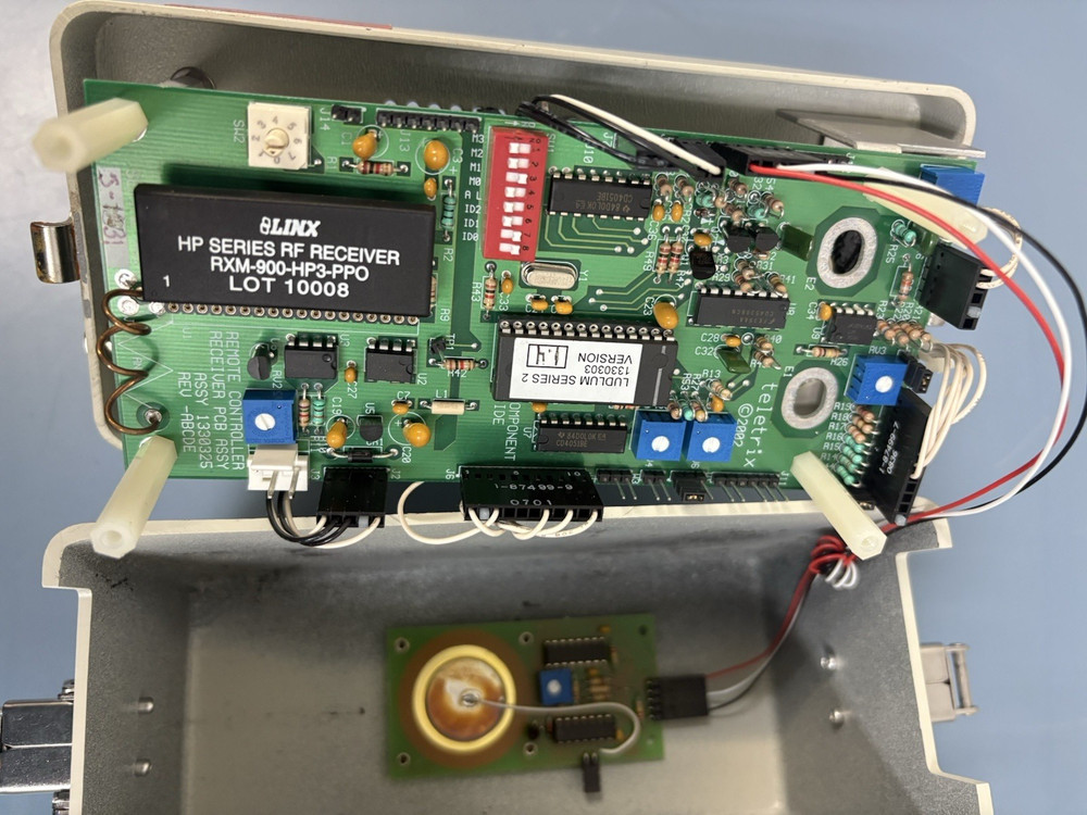 Teletrix Model TXR-42 Count Ratemeter Simulator & TXR-43 ION Chamber Simulator