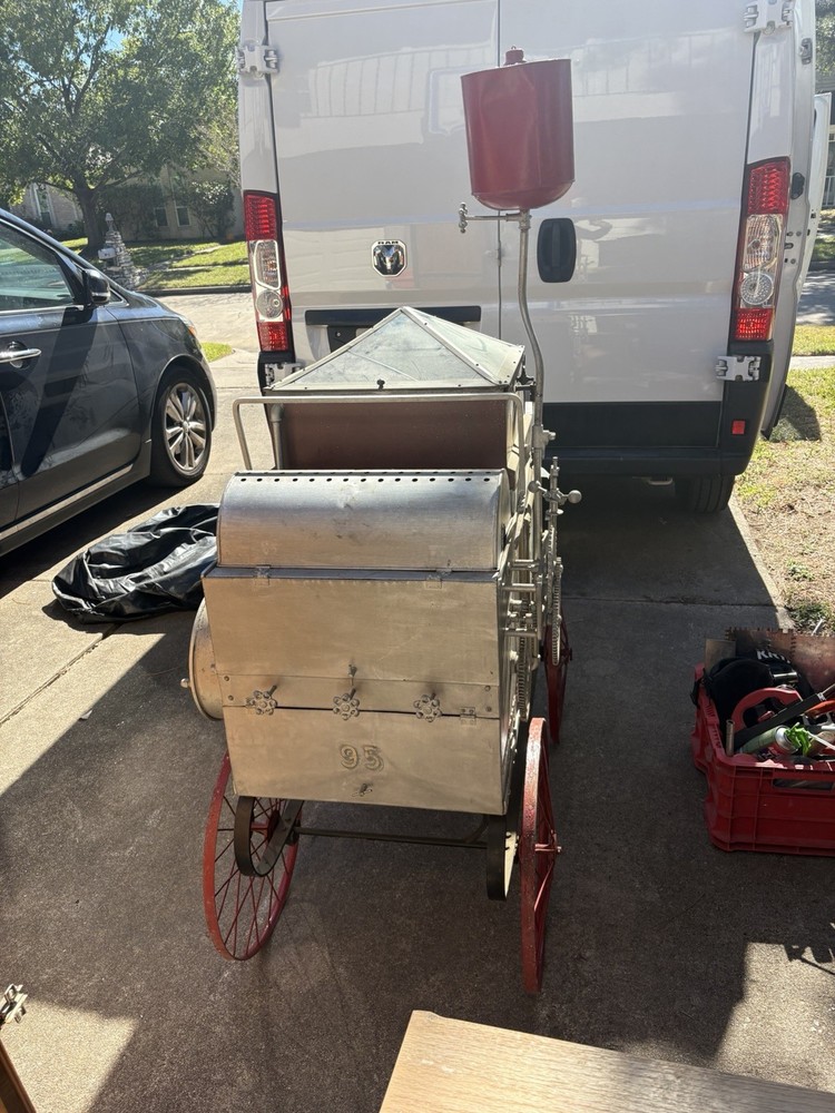Vintage-Style Popcorn & Peanut Cart – Unique Piece – Project / Display