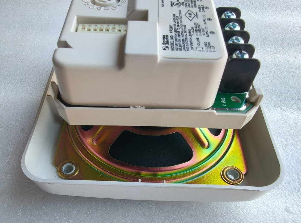 System Sensor ExitPoint PF24V