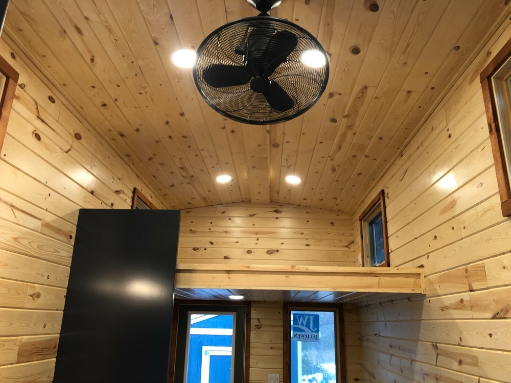 Green Dragon - Tiny House On Wheels