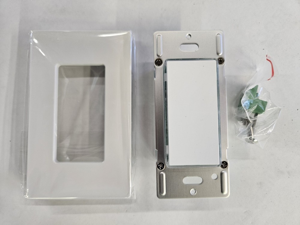 IR-TEC PBS-721W White Low Voltage 1-Pole Light Switch with Decorative Wall Plate