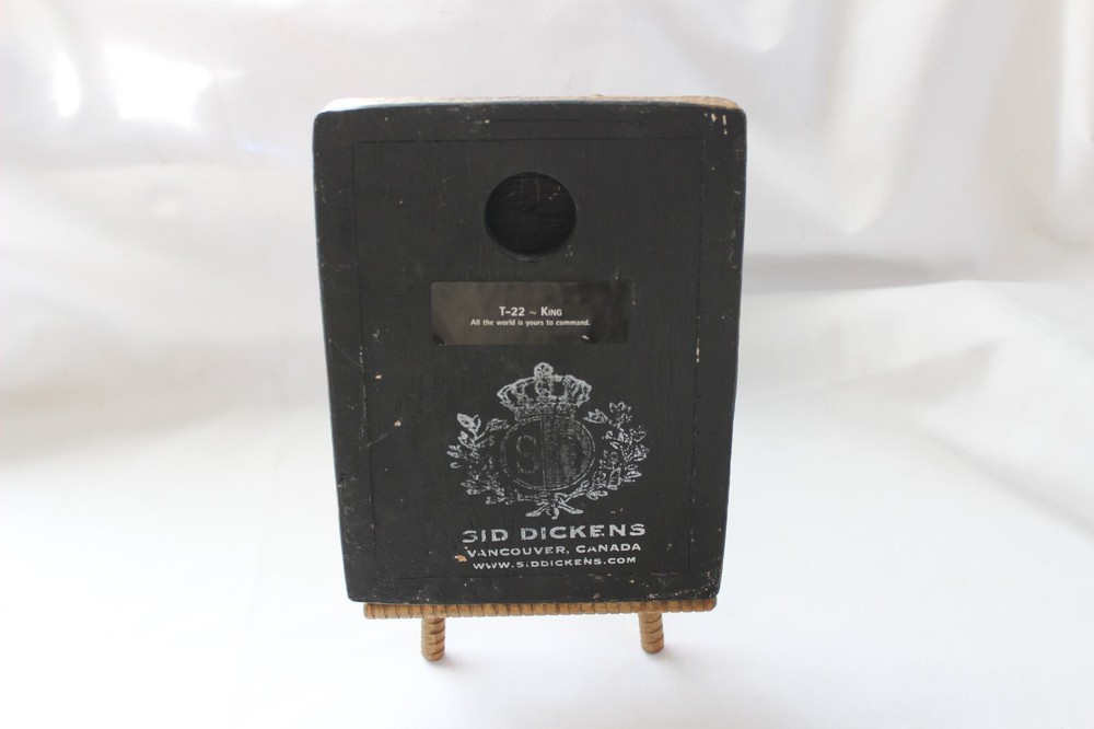 RETIRED Sid Dickens Memory Block Tile “King T22” Issued 1998, Retired 2000