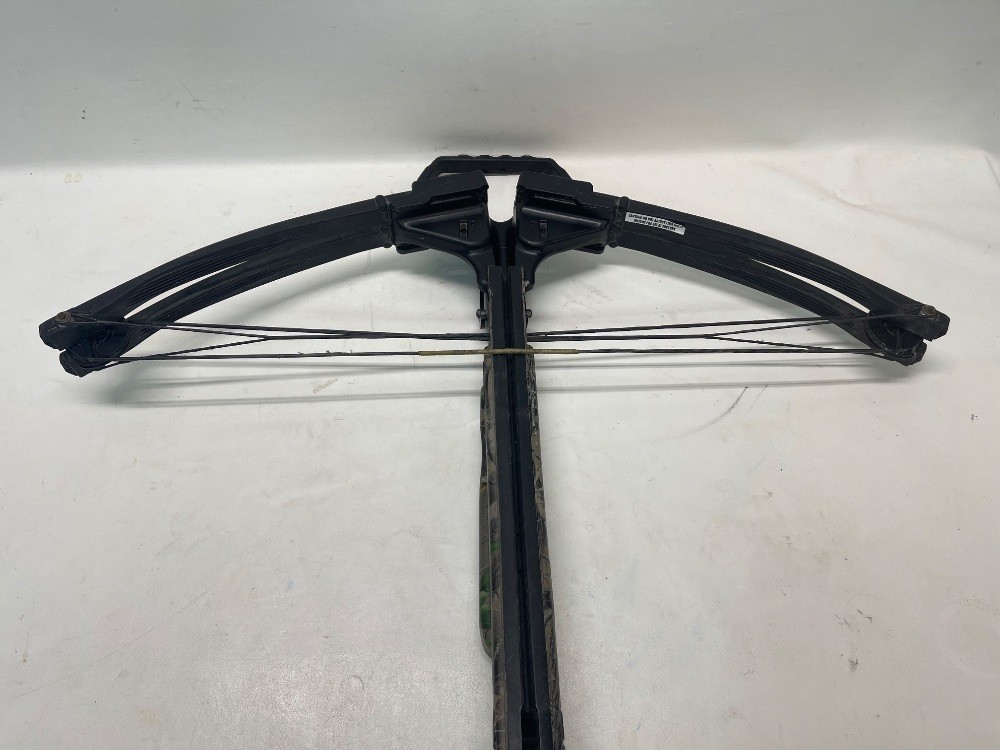 Barnett Revolution AVI Compound Crossbow