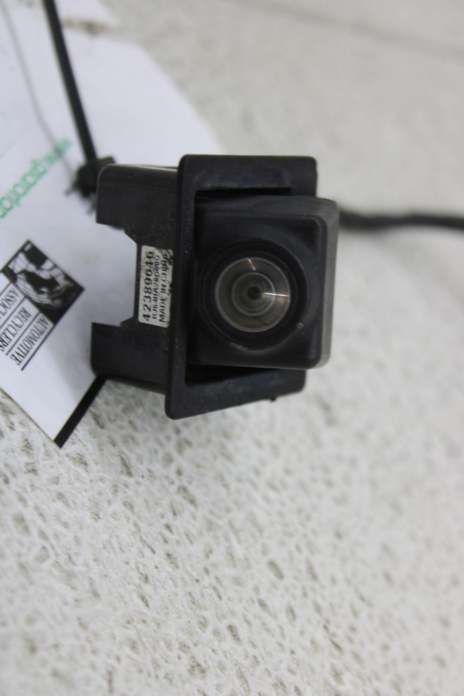 Camera/projector CAMERA REAR VIEW IN LIFTGATE PREFERRED BUICK ENCORE 2017 *AS IS