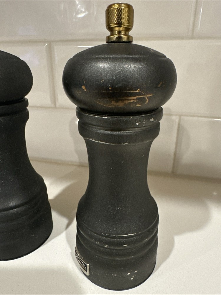 Trudeau Graphite 6" Salt & Pepper Mill Set
