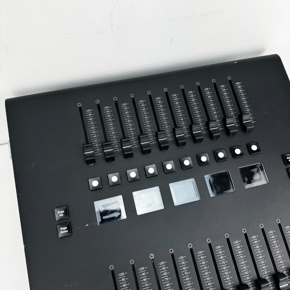 Philips Strand Stage Lighting Control Console 91004 Submaster Wing NEOS