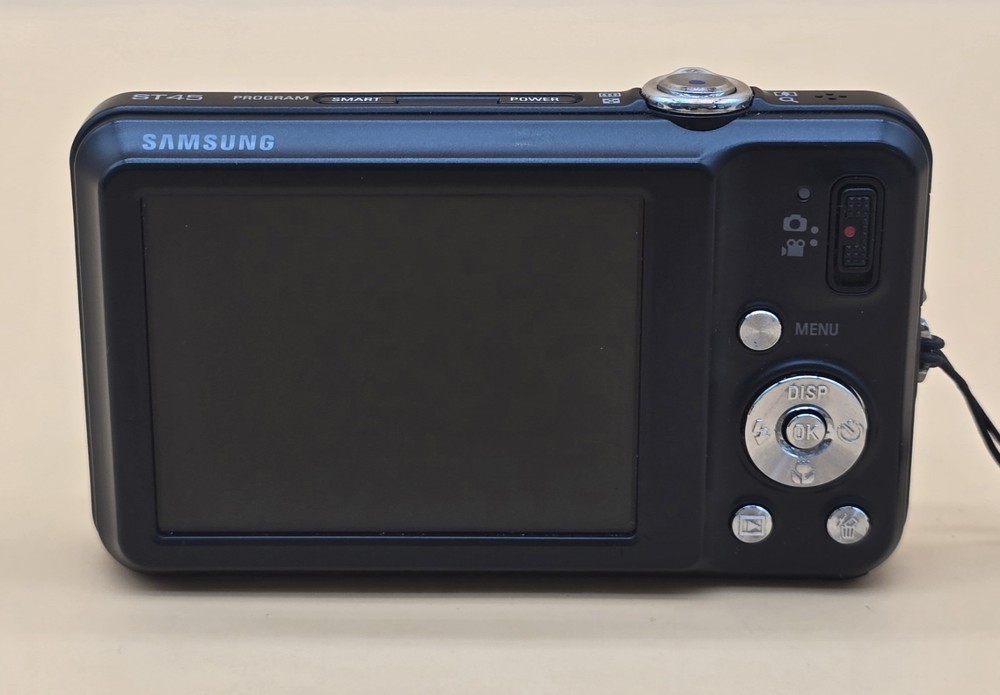 Samsung ST45 12.2MP Digital Camera Black Tested. See Description.