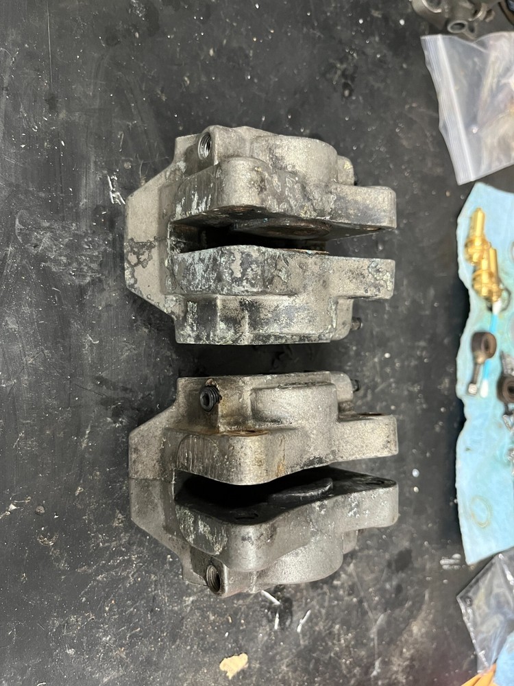 One Pair H-H 500 Disc Brake Calipers for Hot Rod or Custom Project