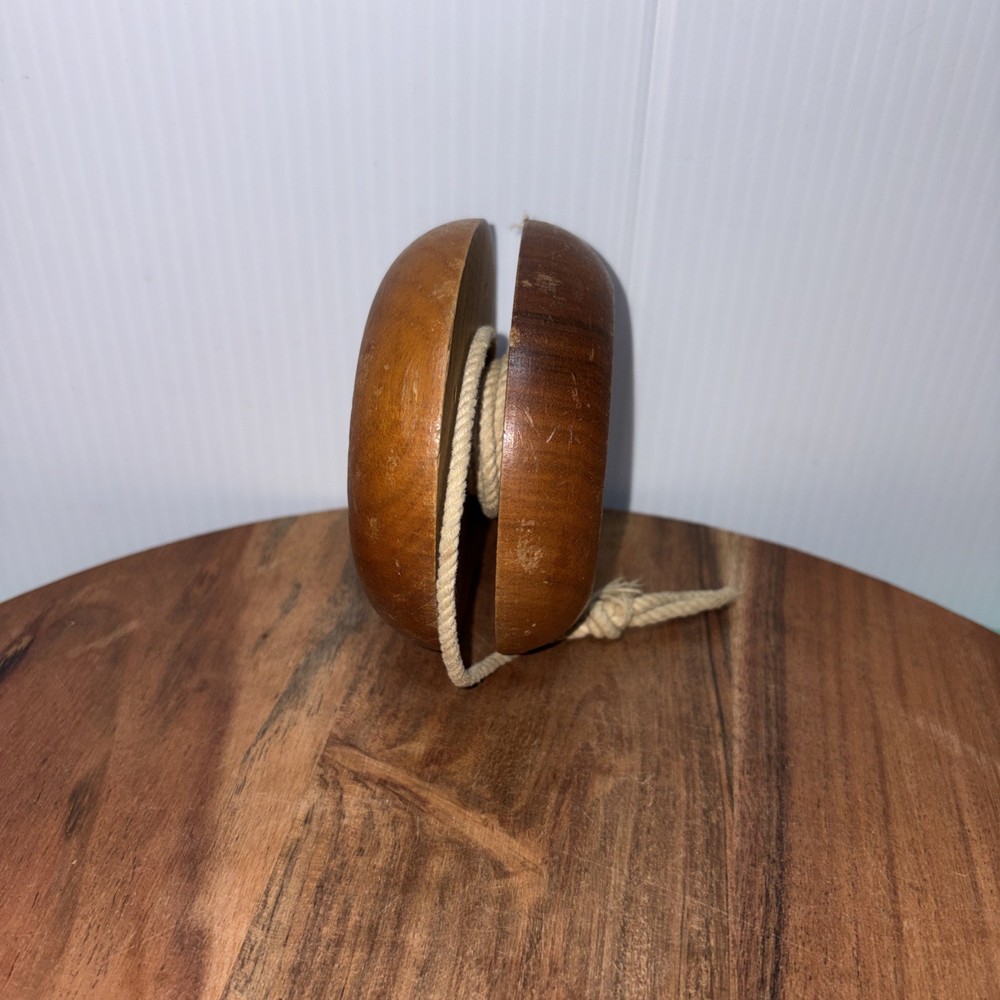 Exec-U-Toy Solid Walnut Vintage Yo-Yo Oversized 4"