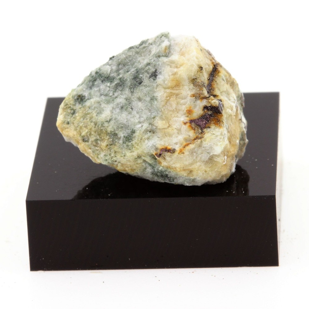 Bornite. 31.1 cts. Estrie, Québec, Canada.