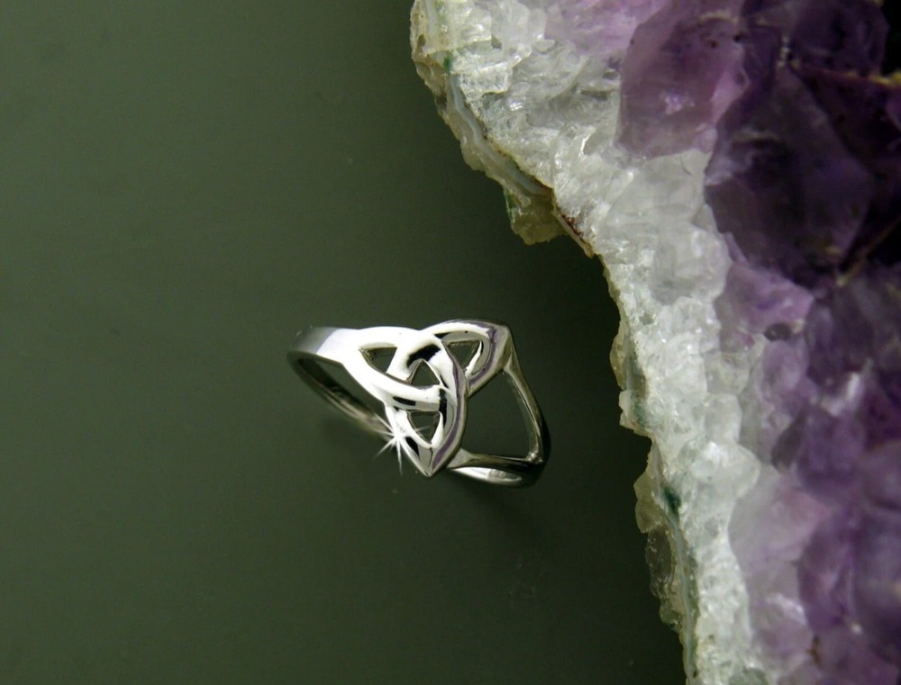 Celtic Sterling Silver Modern Trinity Knot Ring