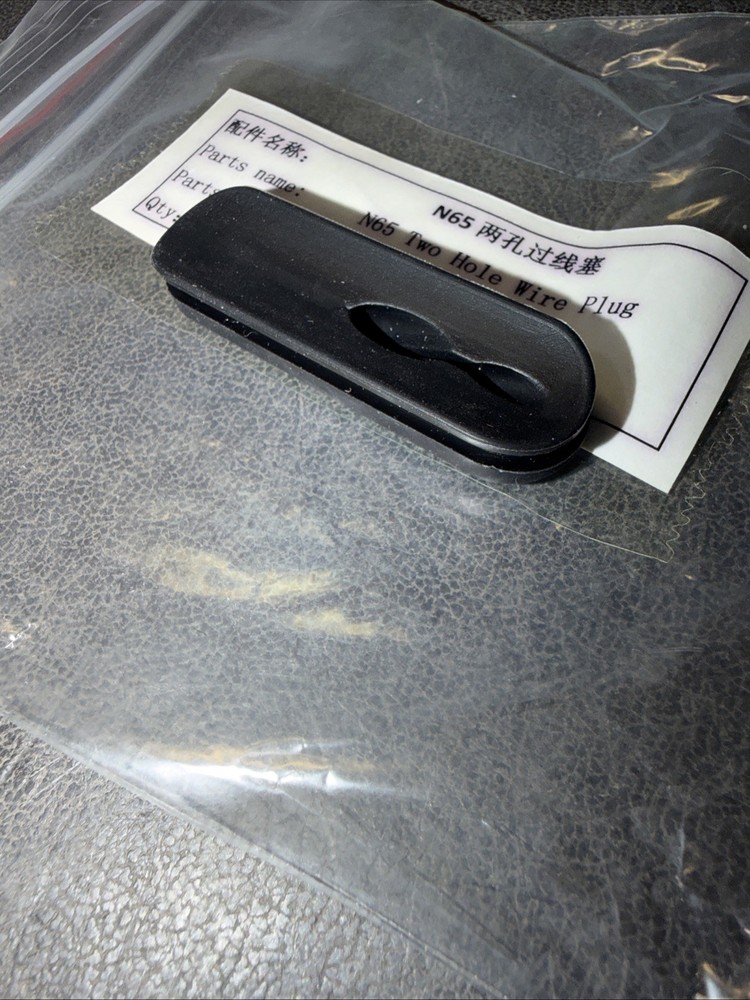 NAVEE N65 TWO HOLE WIRE PLUG 40020100000074