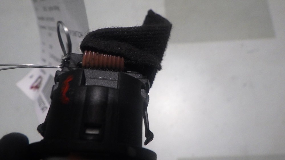 08 BMW X5 Ignition Push button start/stop switch