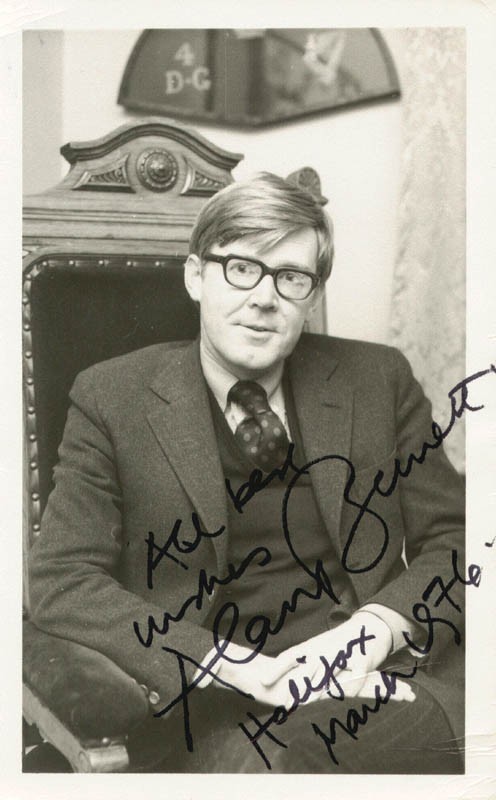 ALAN BENNETT - PHOTOGRAPH SIGNED 03/1976