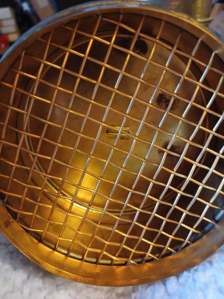 Vintage Brass Stackable Lab Sieves Set(5 + base pan + lid)-11" X 5"-DIAMETER