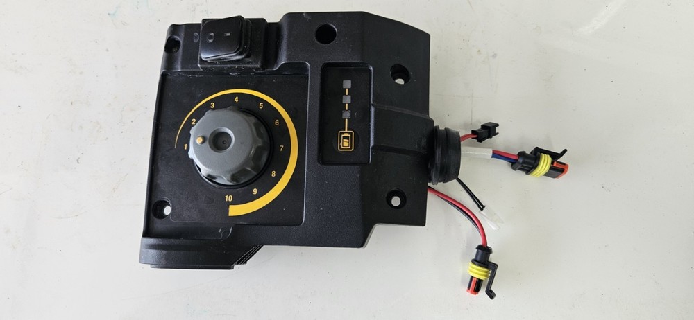 DeWalt DXSP 190681 Backpack Sprayer Control Panel with Wiring Harness PARTS
