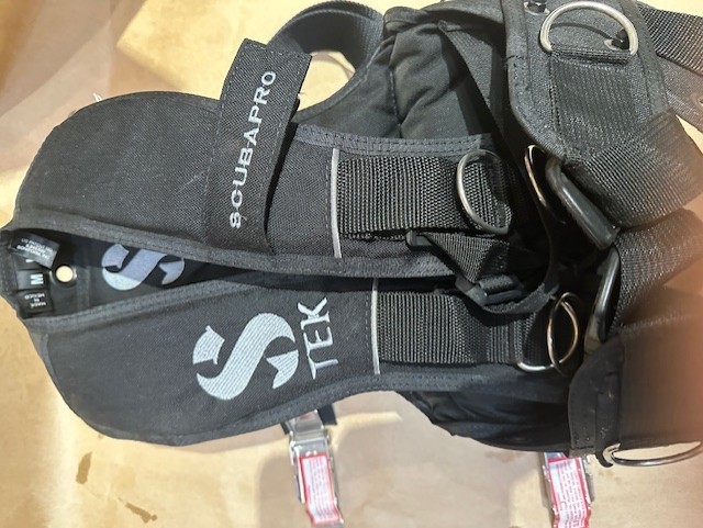 New Scubapro S Tek Harness System ML