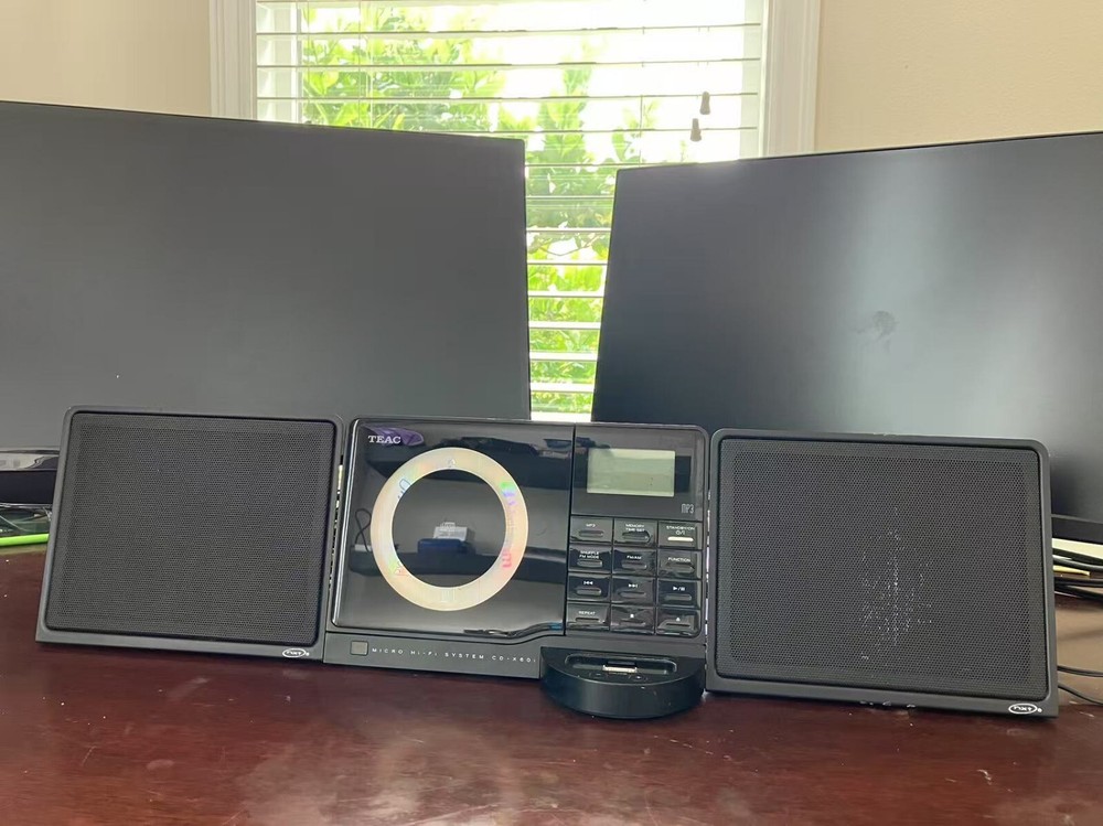 TEAC CD-X60i Micro Hi-Fi System (AM/FM/CD/iPod), great