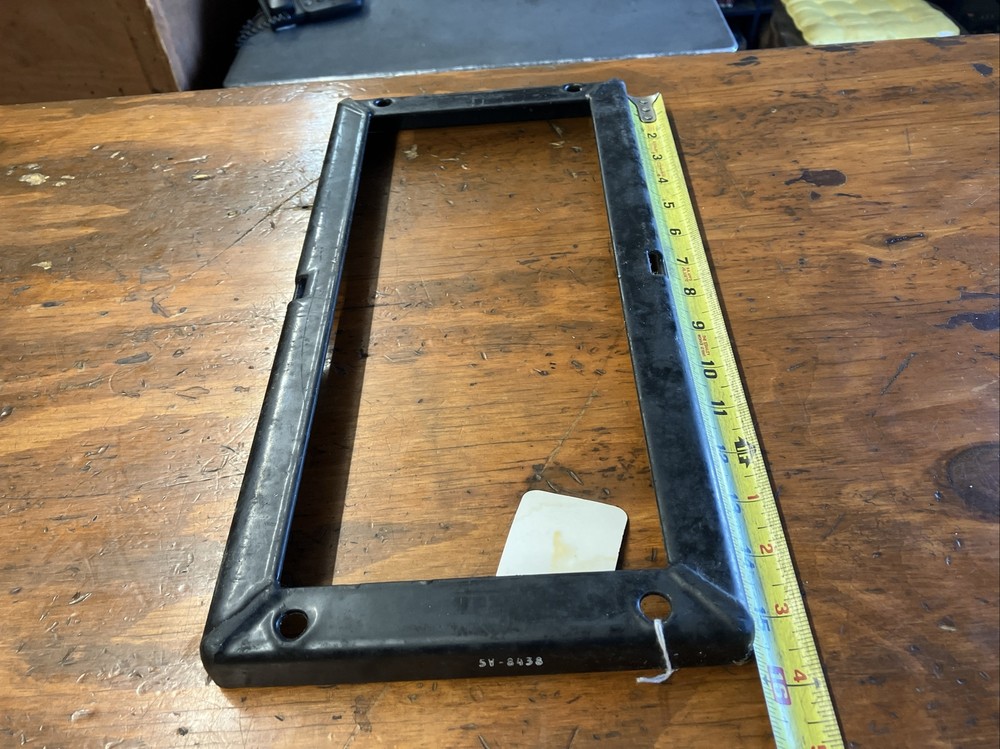 5V8438 Battery Frame