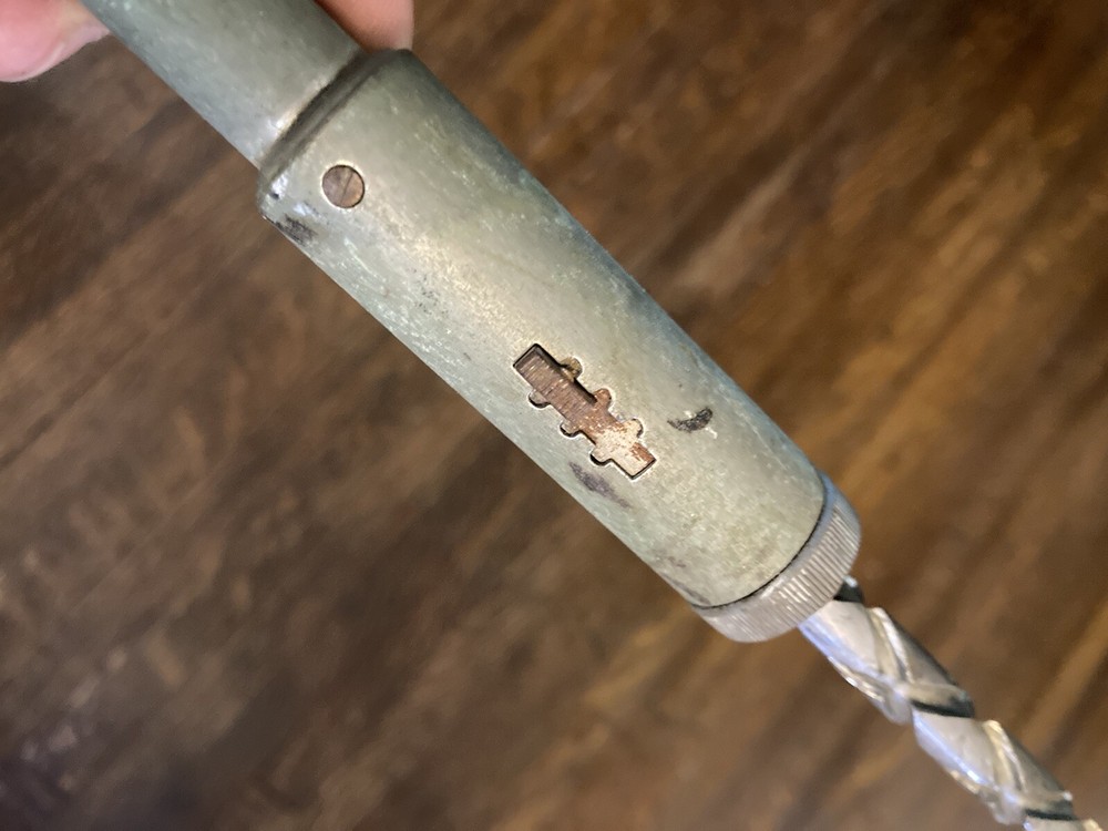 Vintage YANKEE Push Drill Screwdriver 17.5" extended (without a bit)