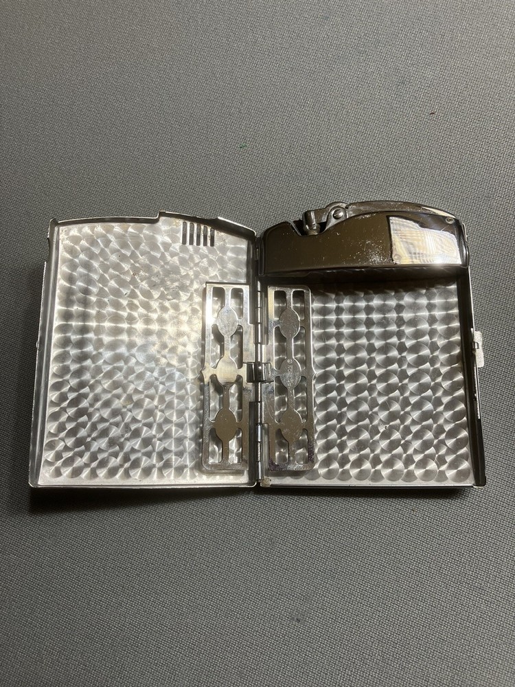 Vintage 1950’s Ronson Cigarette Lighter Cigarette Case Combo.