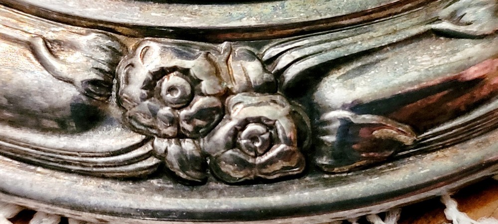 Oneida Silverplate Vintage Single Candlestick Embossed Rosettes