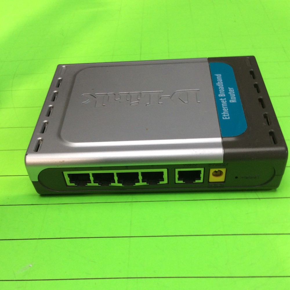 Network D-LINK DI-604 Ethernet Broadband Router (NO Adapter /Cables)