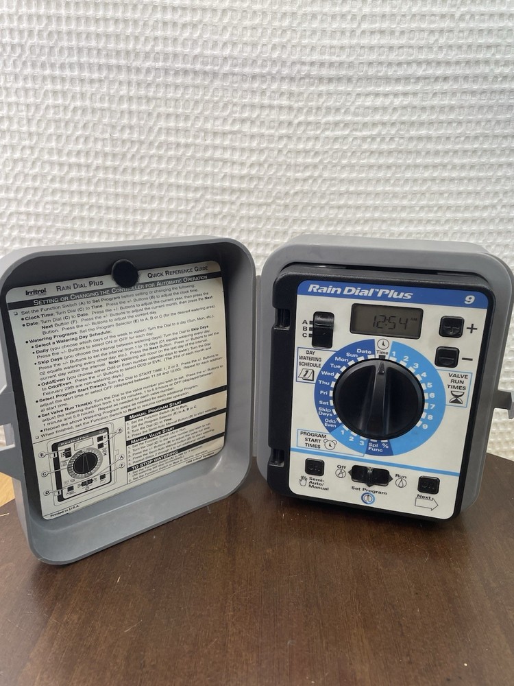 Irritrol Rain Dial RD9Plus-INT Irrigation Timer System Controller Vintage 1998