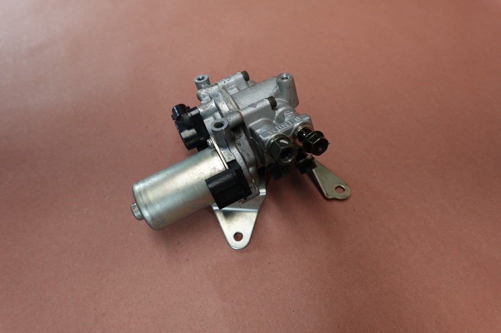 2003-2009 Honda Interceptor 800 VFR800 ABS BRAKE MODULATOR PUMP MODULE